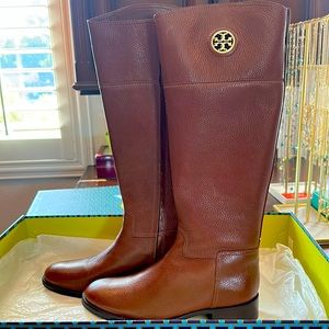Brand new Tory Burch Junction Riding boots size 10